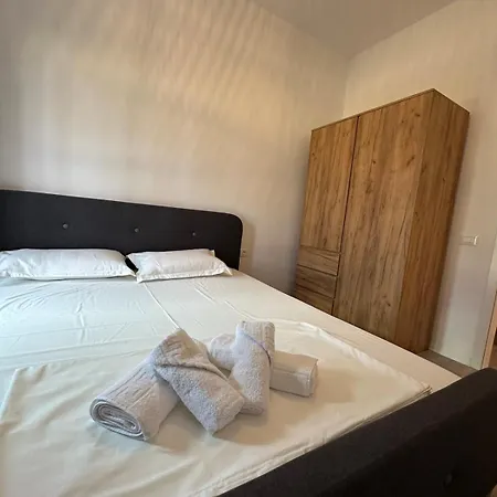 Sunflower Apartmán *